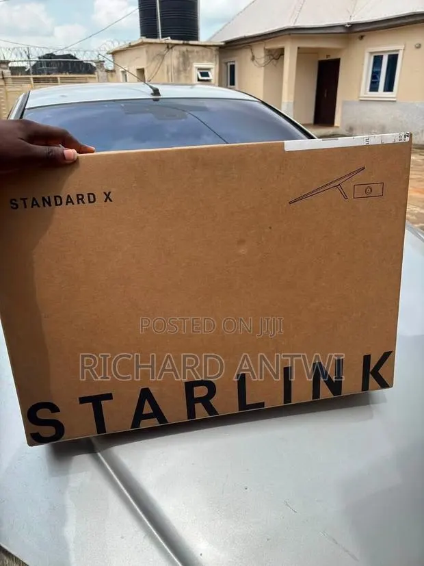 Starlink V4 Standard · Photo 1