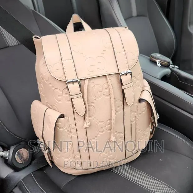 Unisex Backpacks · Photo 1