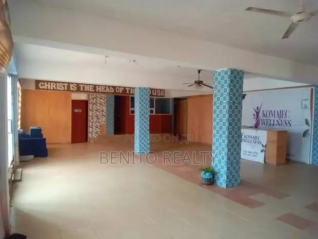 Commercial Space for Rent at Comm 11 · Photo 1