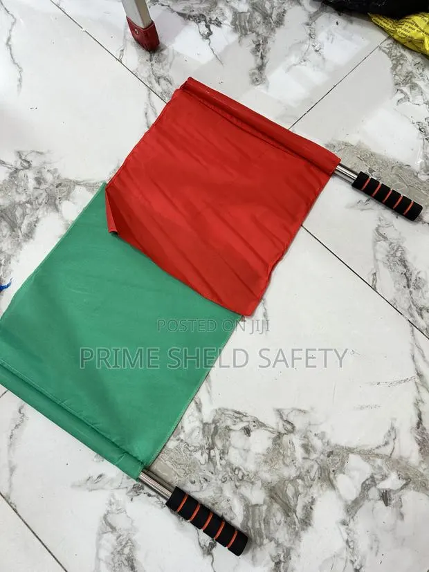Red and Green Signal Flags · Photo 1