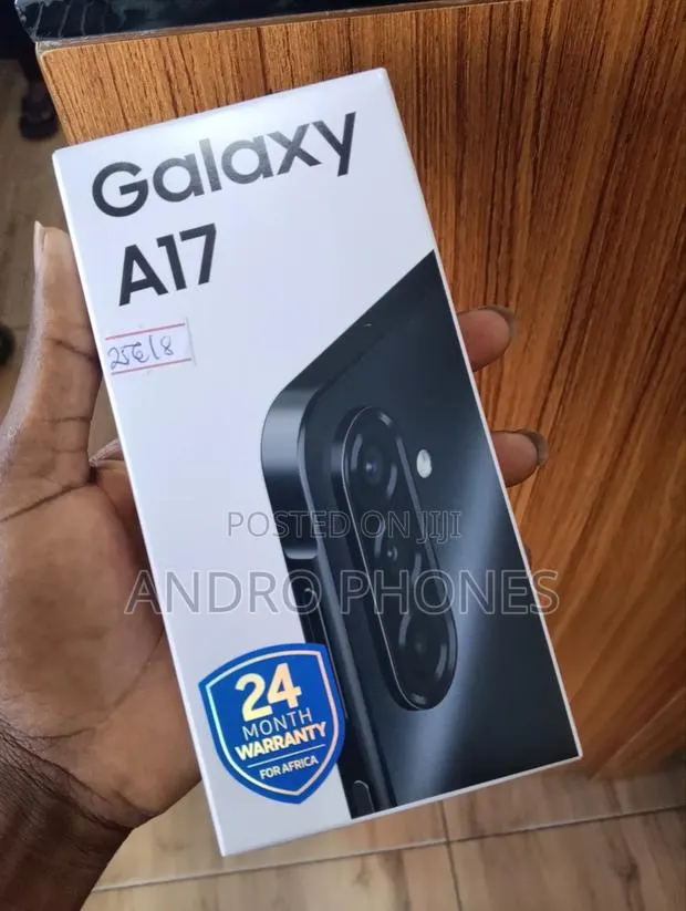 New Samsung Galaxy A17 128 GB Gray · Photo 1