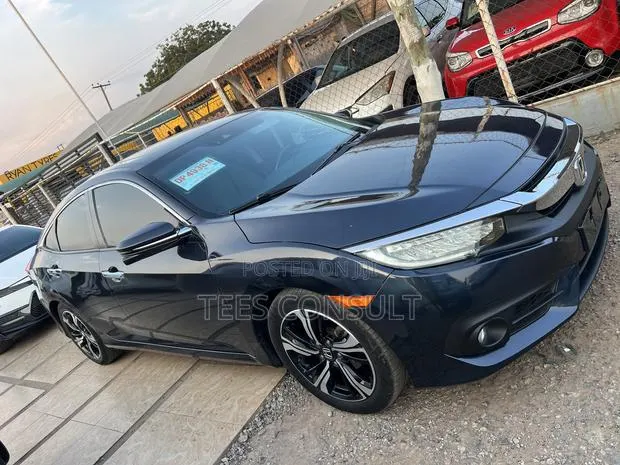 Honda Civic 2016 Black · Photo 1
