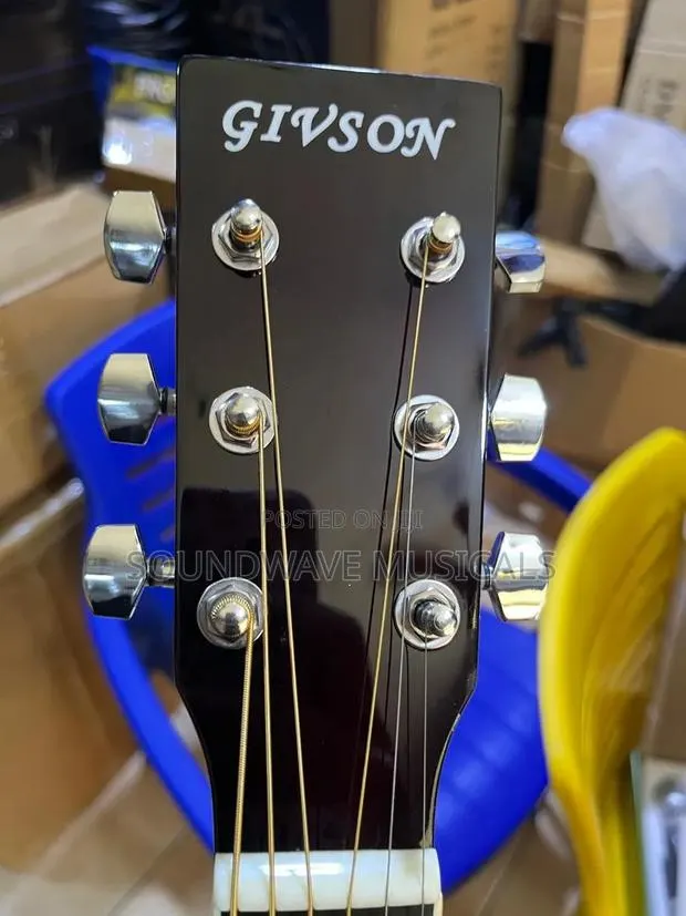 Givson Semi Acoustic · Photo 1