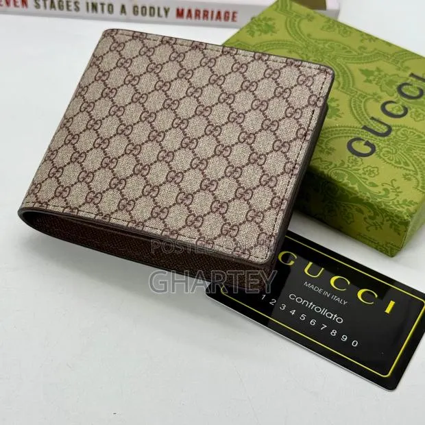 Brand New Canvas Gucci Wallet in Box · Photo 1