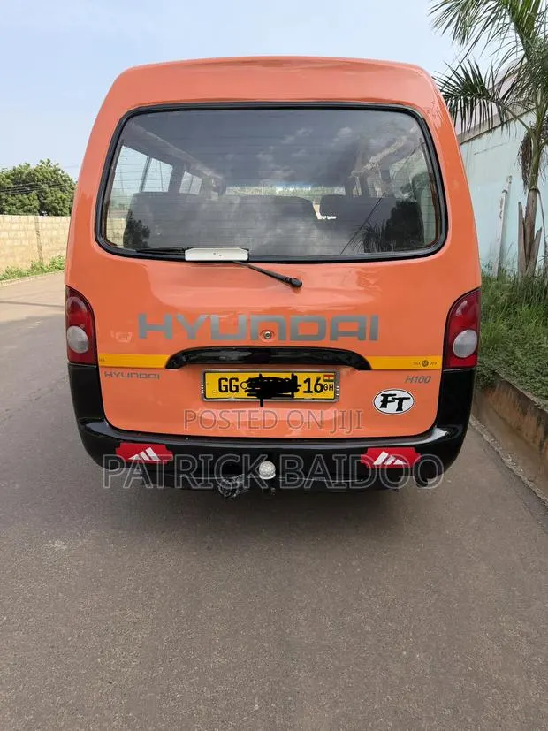 Hyundai H-100 2004 Orange · Photo 1