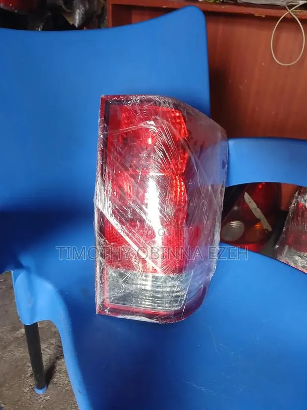 Nissan Titan 2008 Tail Light Pair Available · Photo 1