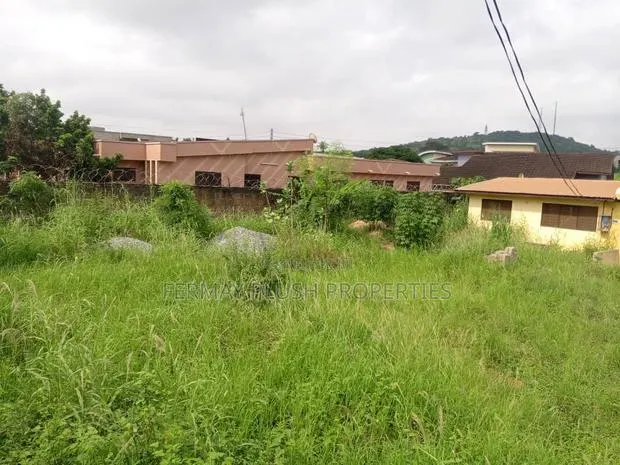 Register Property for Sale Around Lake Side Estate · Photo 1