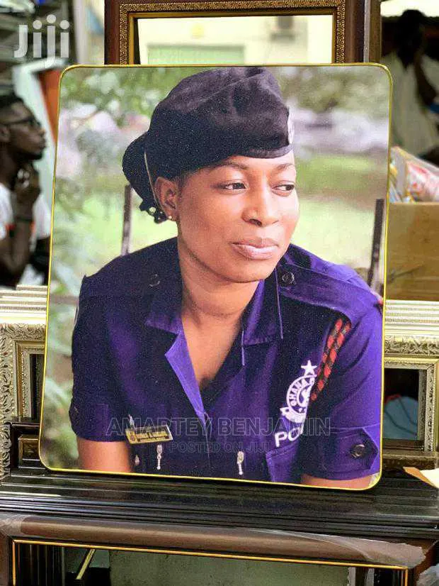 Picture Frame · Photo 1