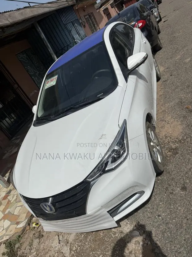 Changan Alsvin 2021 White · Photo 1