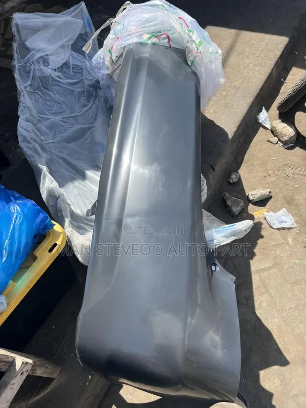 Toyota Yaris/ Belta Back Bumper 2007-2011 · Photo 1