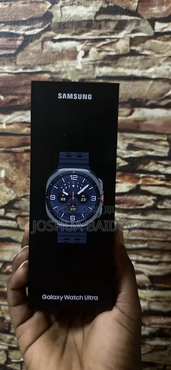 Galaxy Watch Ultra · Photo 1