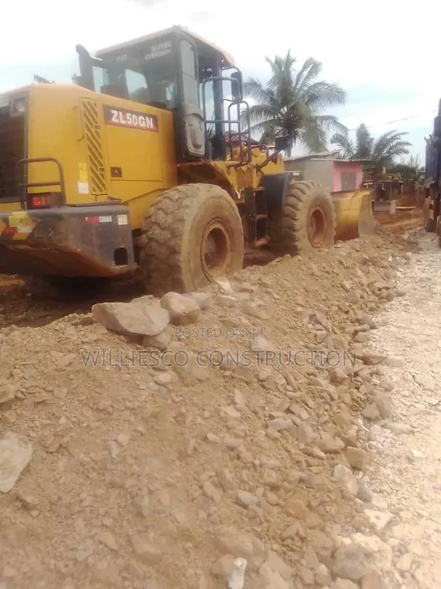 Land Grading · Photo 1