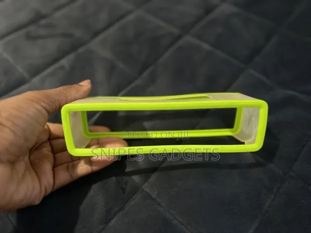 Bose Soundlink Mini Protective Case (Green) · Photo 1