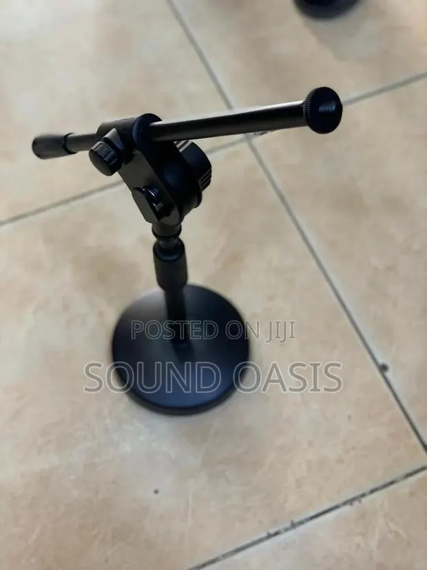 Desktop/Tabletop Microphone Stand · Photo 1