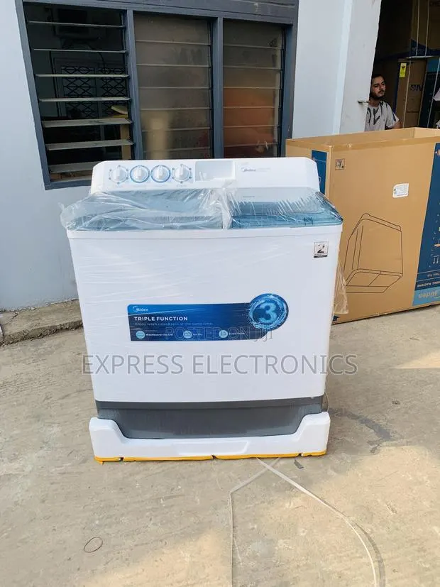 18Kg Topload Twintub Semi Automatic Washing Machine Midea · Photo 1
