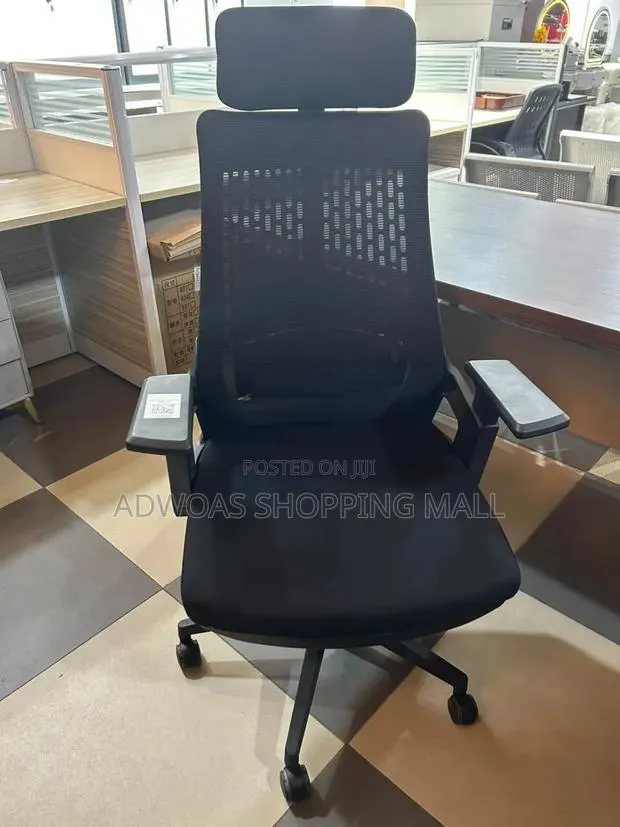 Executive Office Desk · Photo 1