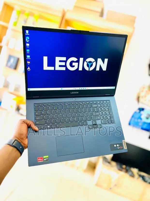 Laptop Lenovo Legion 5 16GB AMD Ryzen 5 SSHD+SSD 1.5T · Photo 1