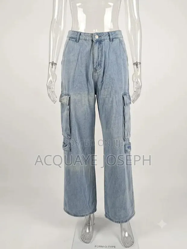 Men's Baggy Jeans With Side Pockets · Photo 1