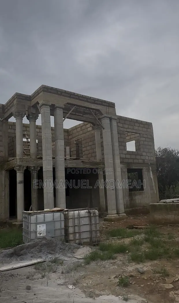 7bdrm House in Bekwai Municipal for Sale · Photo 1