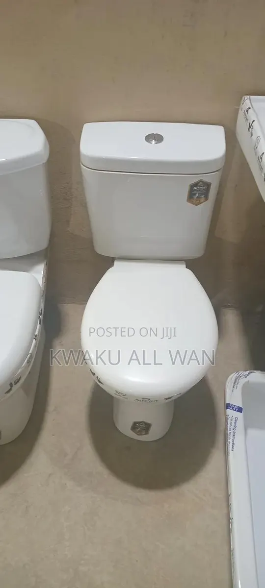 Toilet Seat · Photo 1