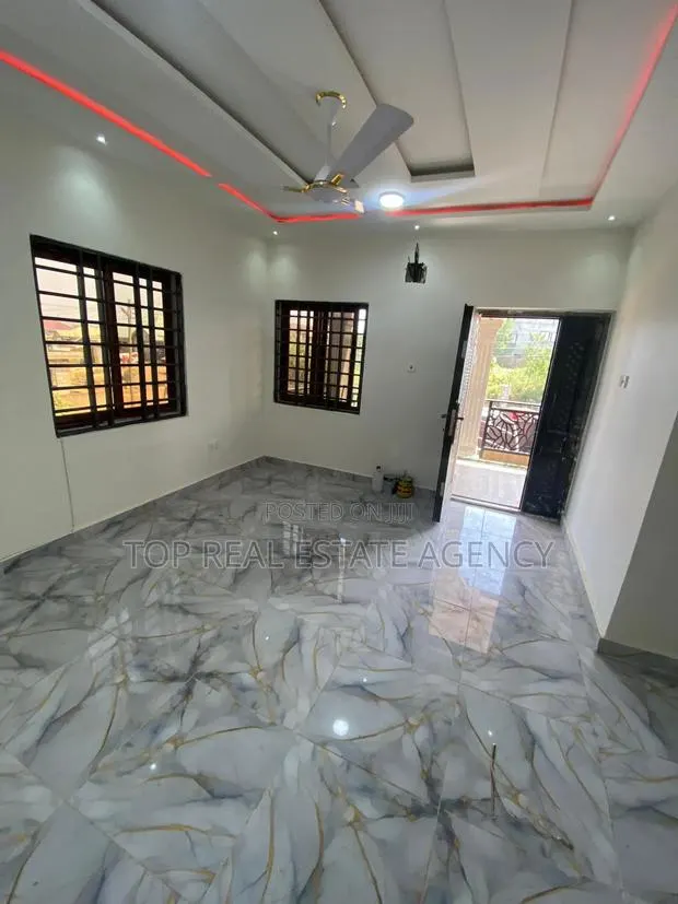 1bdrm Apartment in ,,Ablekuma Odumase, Manhean for rent · Photo 1
