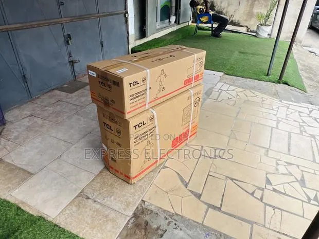 Lovely New White TCL 1.5hp · Photo 1