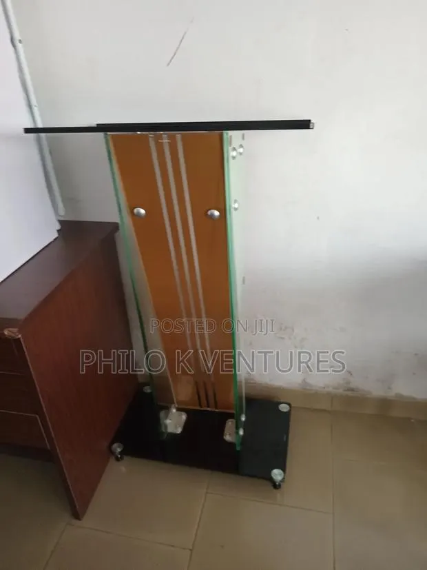 Stand Pulpits for Sales · Photo 1