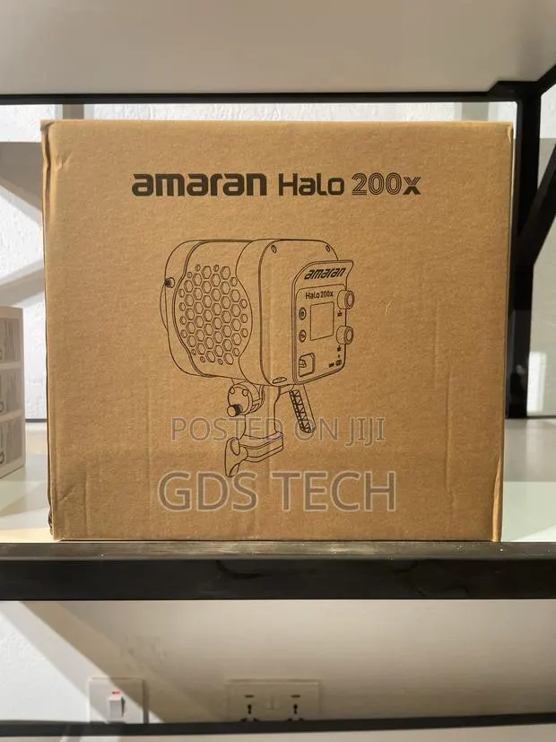Amaran Halo 200x Bi-Color LED Monolight · Photo 1
