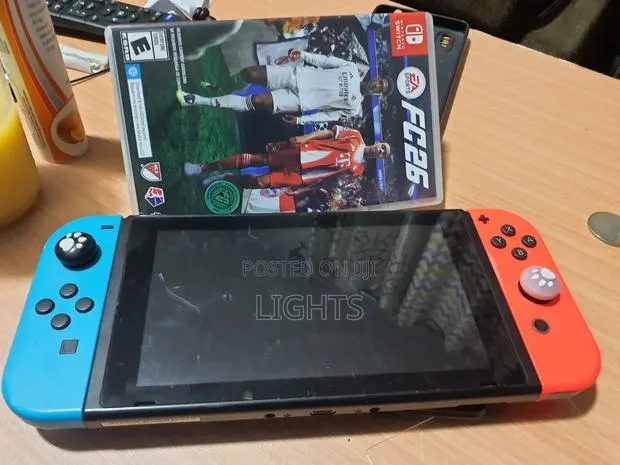 Nintendo Switch · Photo 1