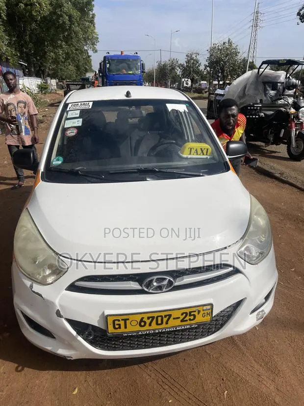 Hyundai I10 2013 White · Photo 1