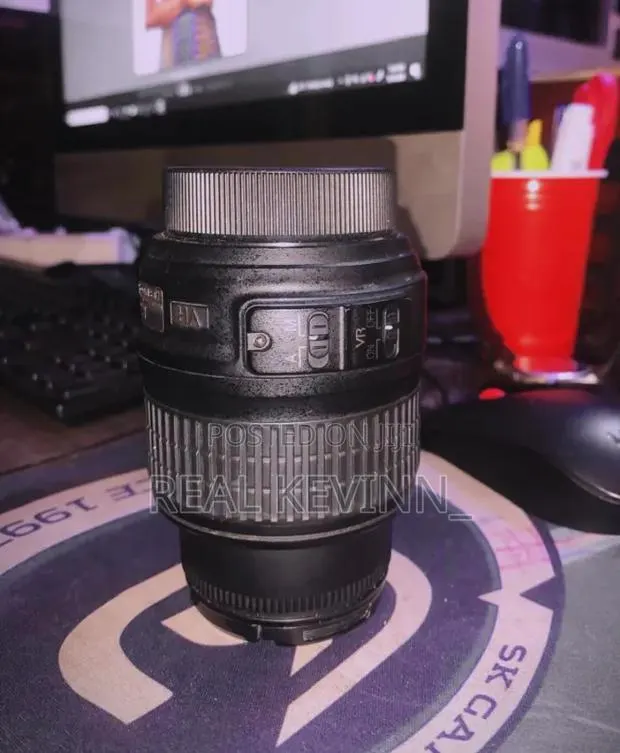 Nikon 18-55mm Lens · Photo 1