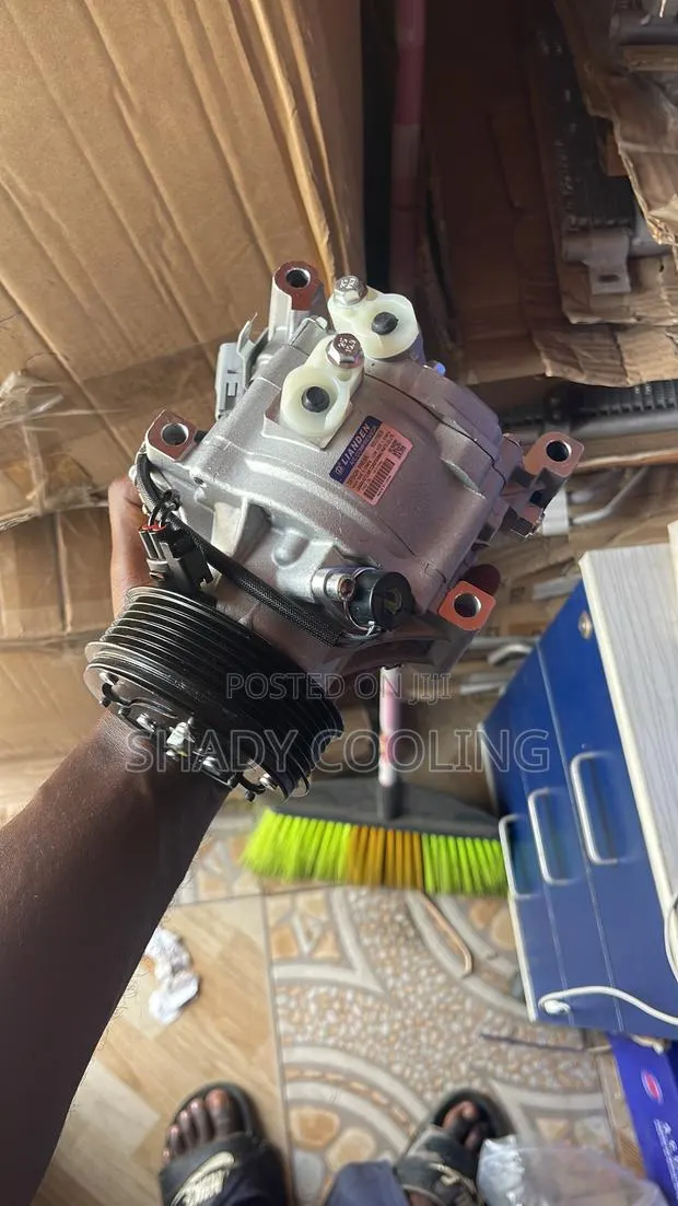 Toyota Yaris AC Motor · Photo 1