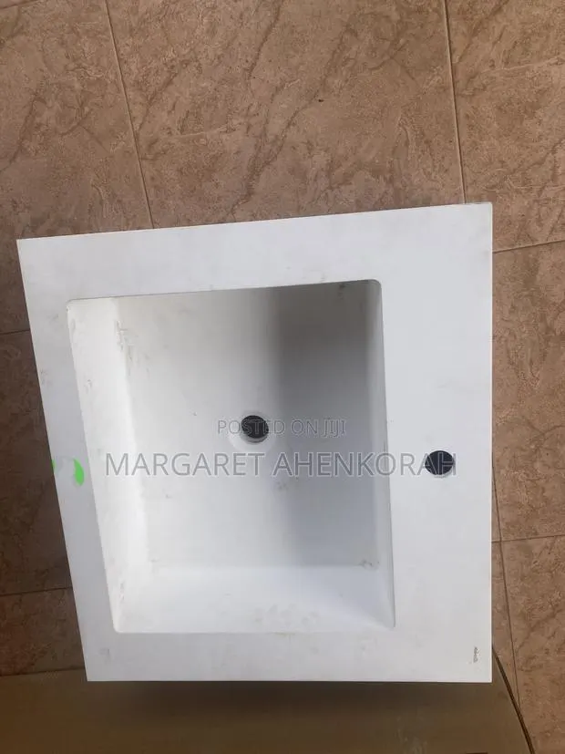 Brand New White Rectangular Sink 610x550x200MM · Photo 1
