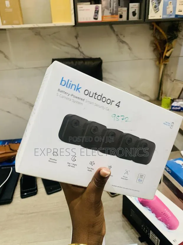 Ultra Modern Sleek Blink - Outdoor 4 – Wireless Smart Security Camera · Photo 1