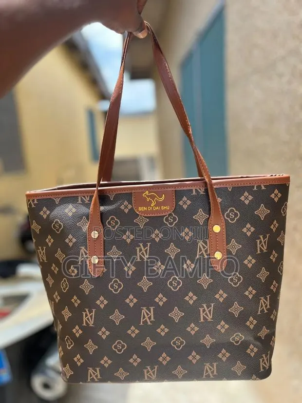 Ladies Bags · Photo 1