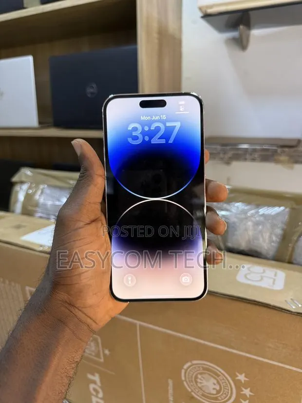 Apple iPhone 14 Pro Max 128 GB Purple · Photo 1