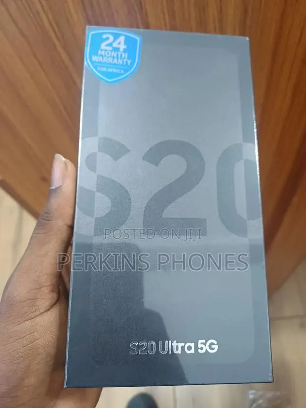 New Samsung Galaxy S20 Ultra 5G 128 GB Black · Photo 1