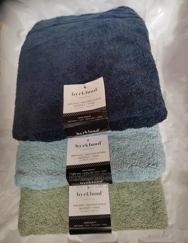 Bath Towel 100% Cotton · Photo 1
