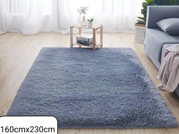 Fluffy Centre Carpet · Photo 1