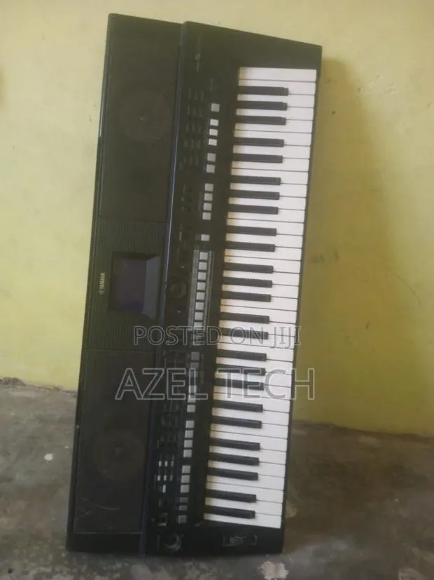 Yamaha Keybaord PSR-S650 · Photo 1
