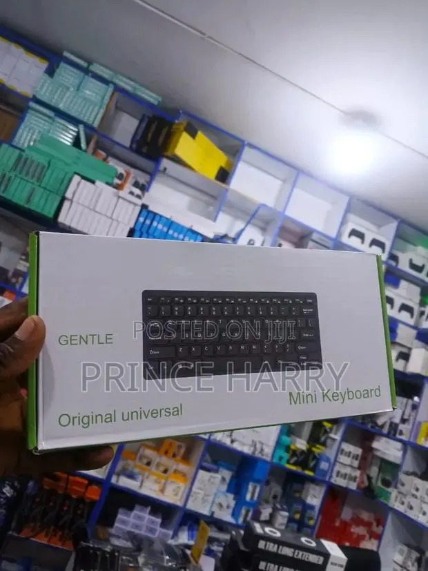 Universal Mini Keyboard · Photo 1