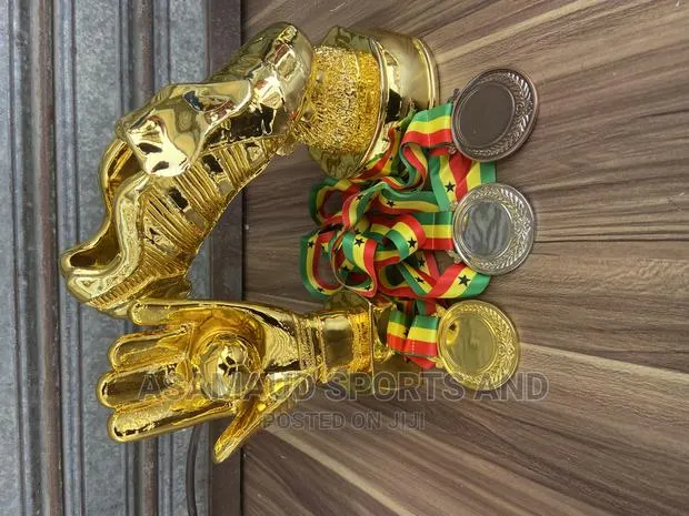 Original Best Player and Best Keeper Award Available · Photo 1