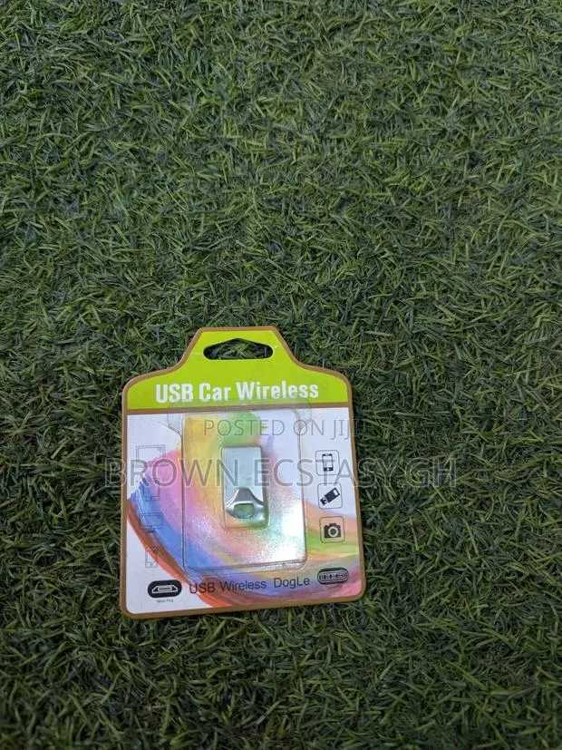 USB Bluetooth Dongle · Photo 1