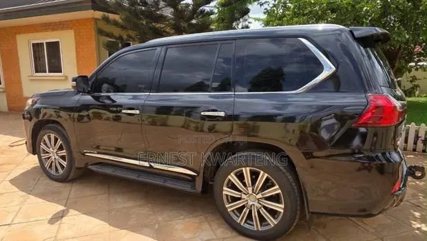Lexus LX 570 AWD 2017 Black · Photo 1