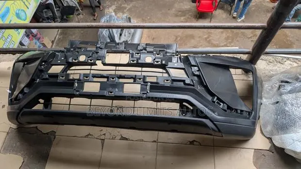 Mitsubishi Outlander Eclipse Cross 2018,2019,2020 Front Bumper · Photo 1