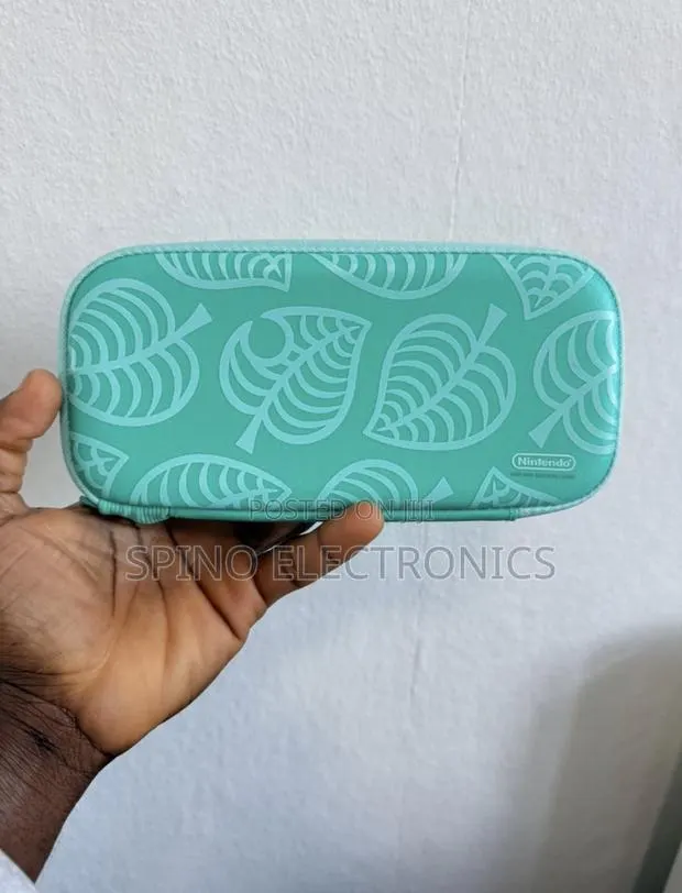 Nintendo Switch Case · Photo 1