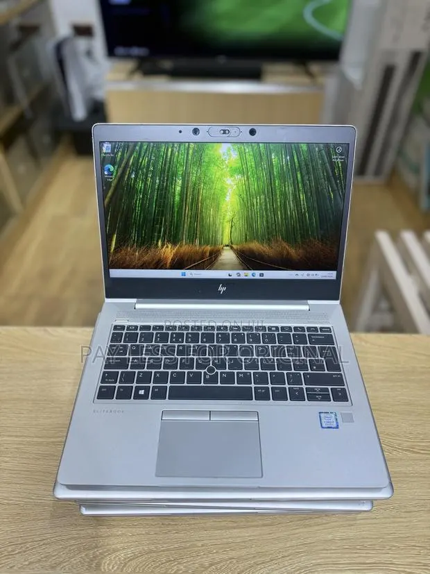 Laptop HP EliteBook 840 G6 8GB Intel Core i7 SSD 256GB · Photo 1