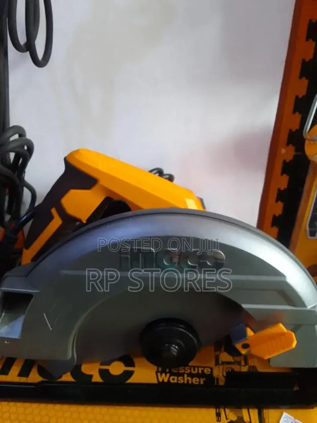 Ingco 2200w Circular Saw · Photo 1