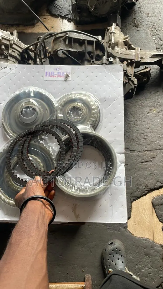 Automatic Transmission Parts | New Used Gearbox Parts Available · Photo 1
