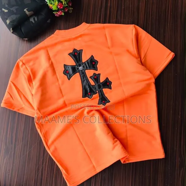 Quality Casual Design Chrome Heart Unisex T Shirts · Photo 1